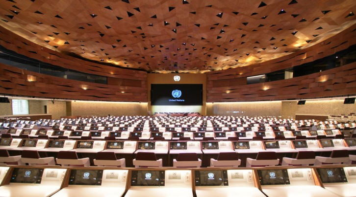 Instalación de sistema de conferencia gubernamental